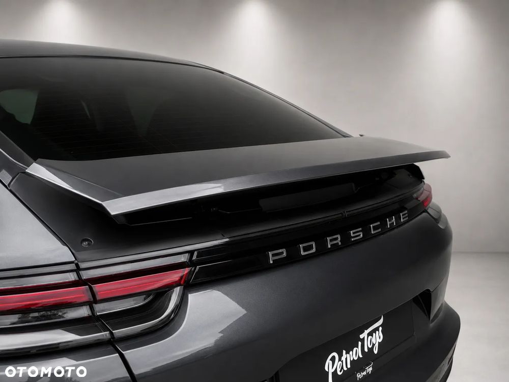Porsche Panamera 4 - 6