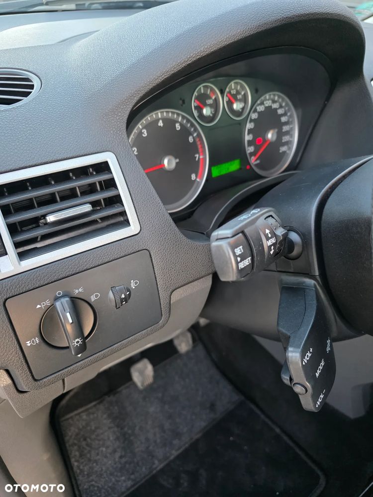 Ford Focus C-Max 1.8 Futura - 13