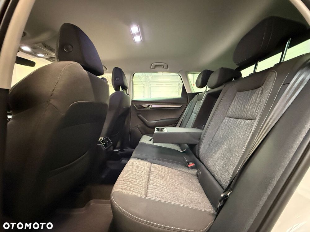 Skoda Karoq 2.0 TDI SCR 4x4 Style DSG - 24