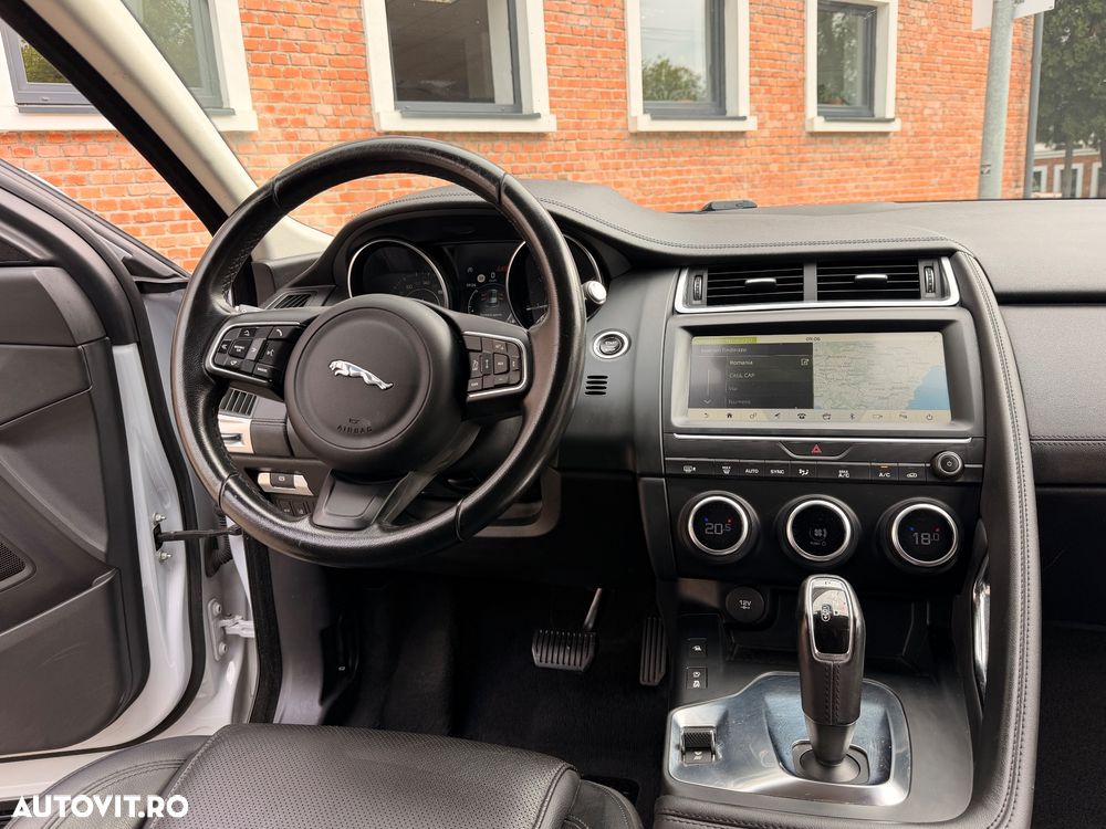 Jaguar E-Pace D150 AWD R-Dynamic S - 12