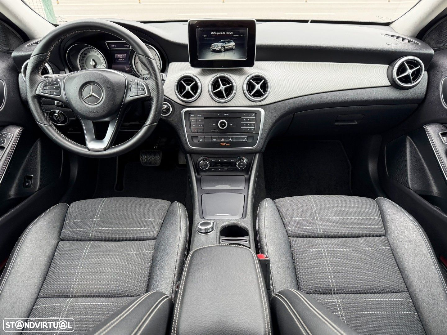 Mercedes-Benz GLA 220 CDI 7G-DCT Urban - 9