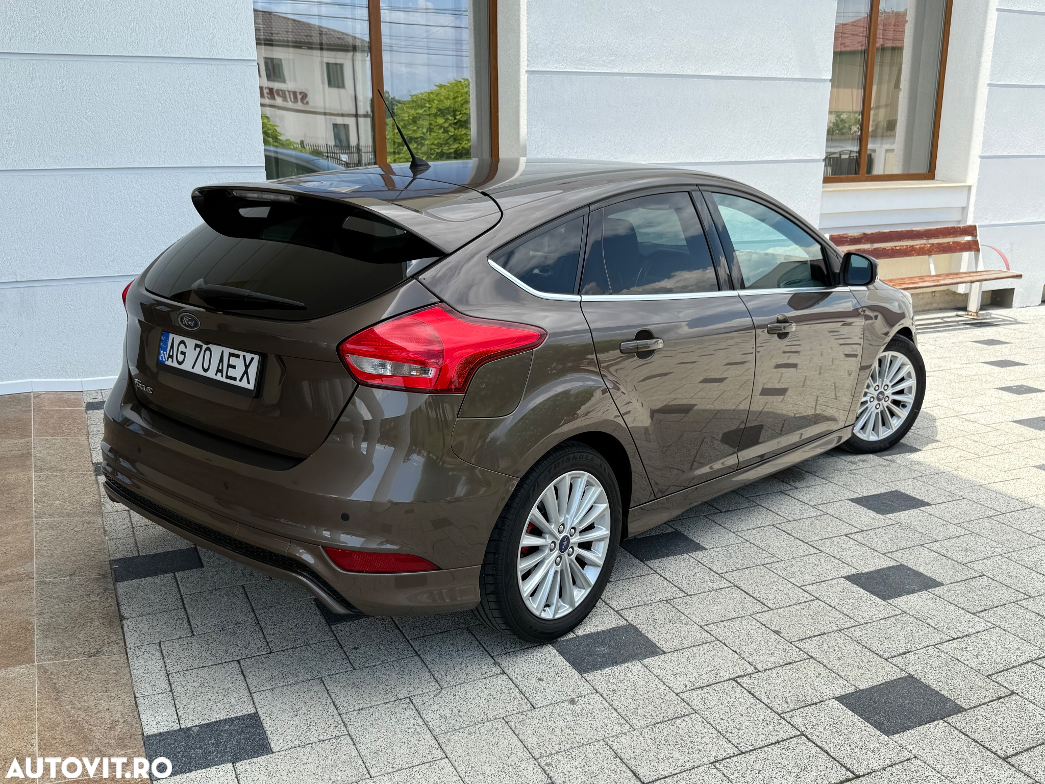 Ford Focus 1.5 TDCi ST-Line - 9