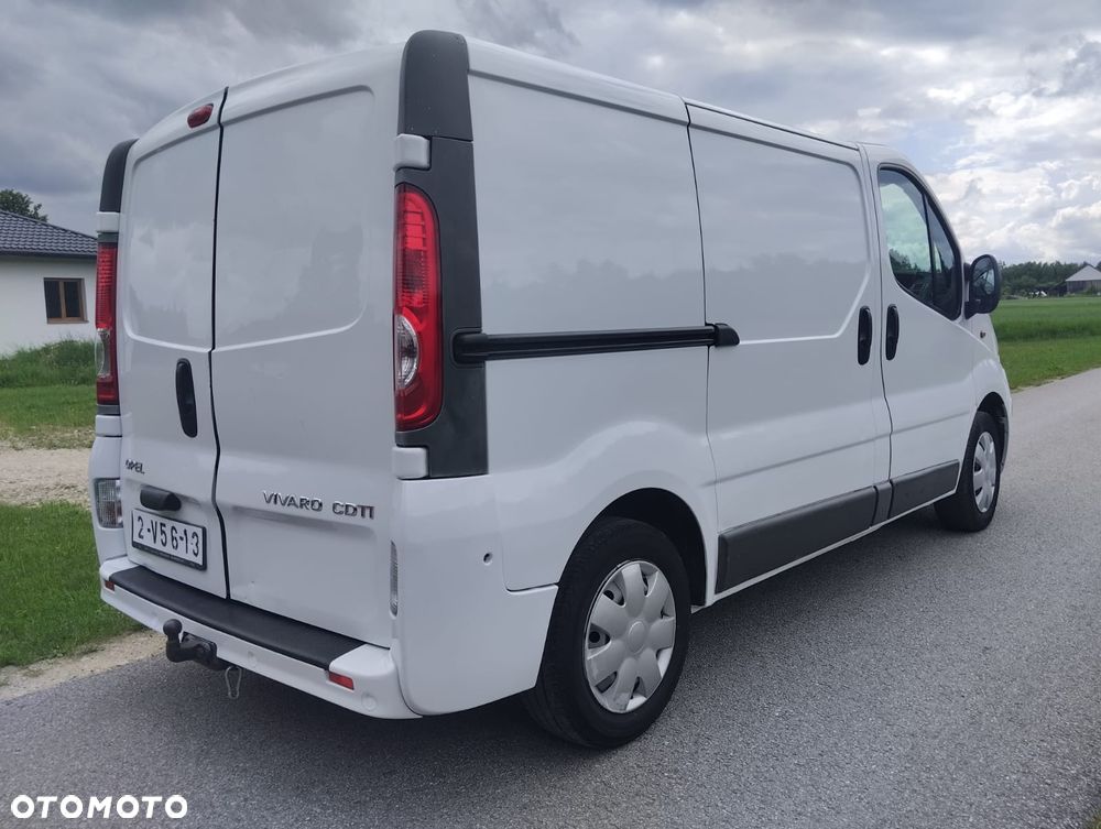 Opel Vivaro - 5