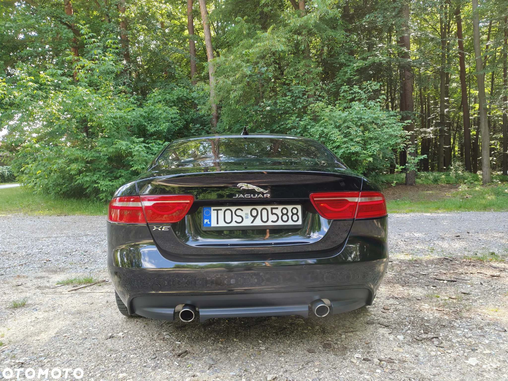 Jaguar XE 2.0 D AWD Portfolio - 33