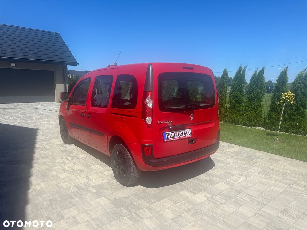 Renault Kangoo 1.6 8V Happy Family - 12