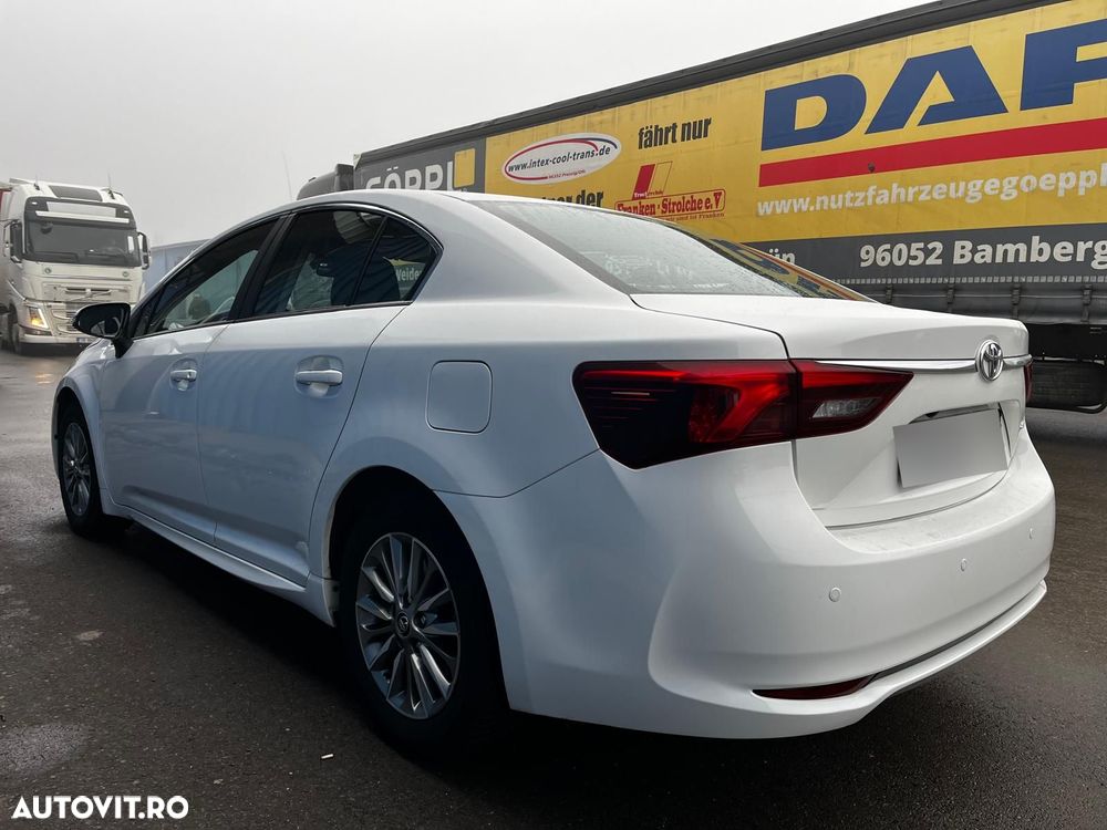 Toyota Avensis 1.8 Multidrive S Executive - 5