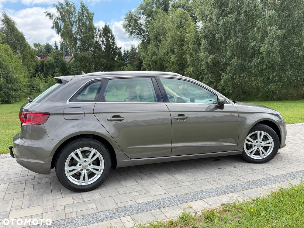Audi A3 Sportback 1.2 TFSI Ambiente S tronic - 22