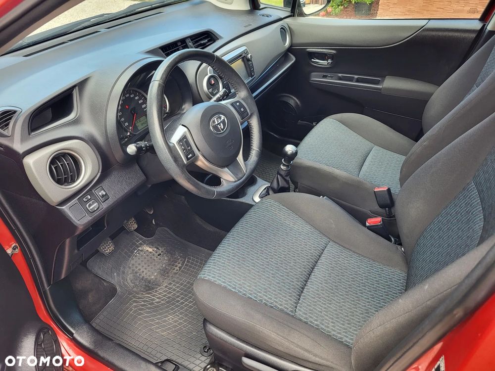 Toyota Yaris 1.33 Premium - 15