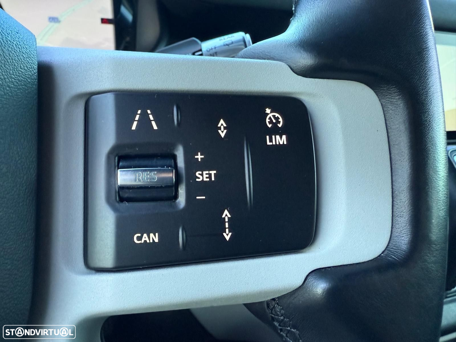 Land Rover Defender 110 D250 X-Dynamic HSE - 55
