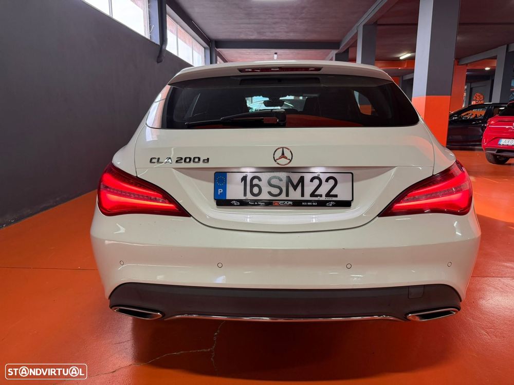 Mercedes-Benz CLA 200 - 12