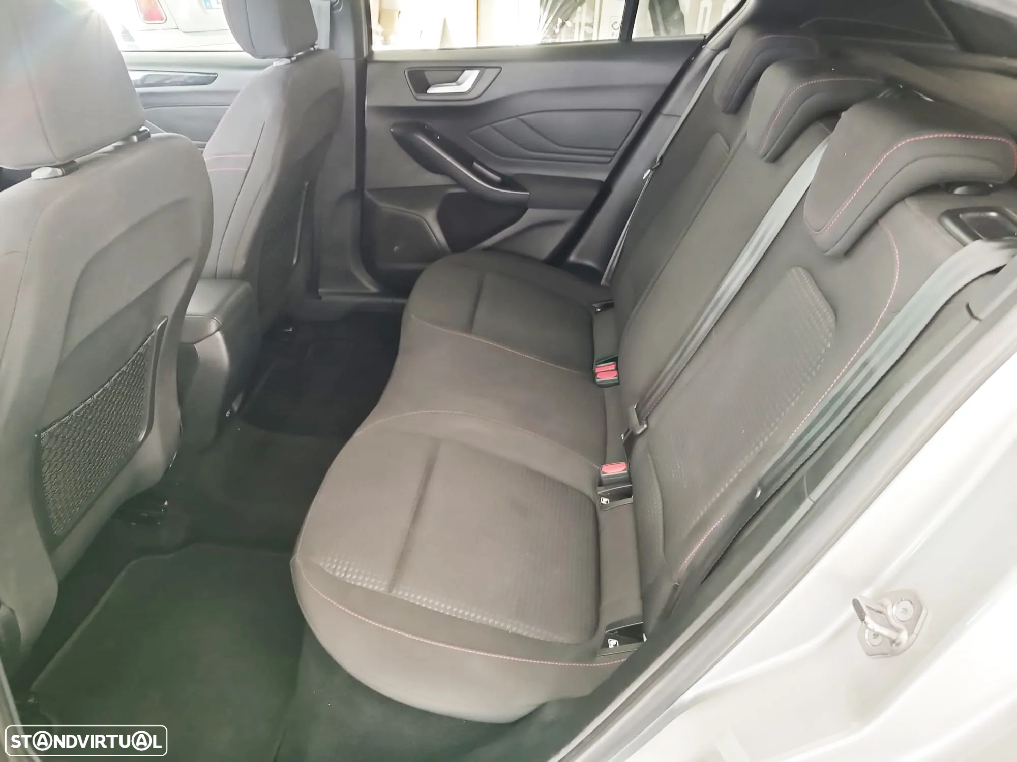 Ford Focus 1.0 EcoBoost ST-Line Aut. - 11