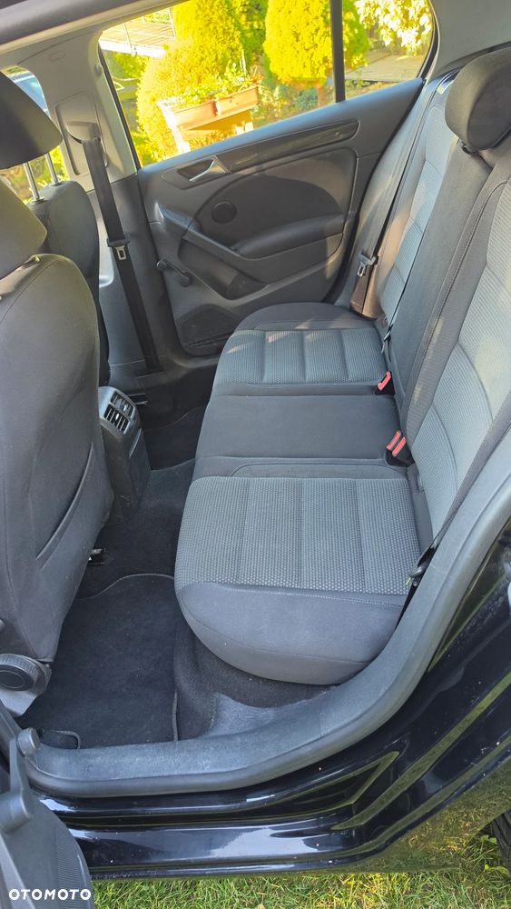 Volkswagen Golf - 14