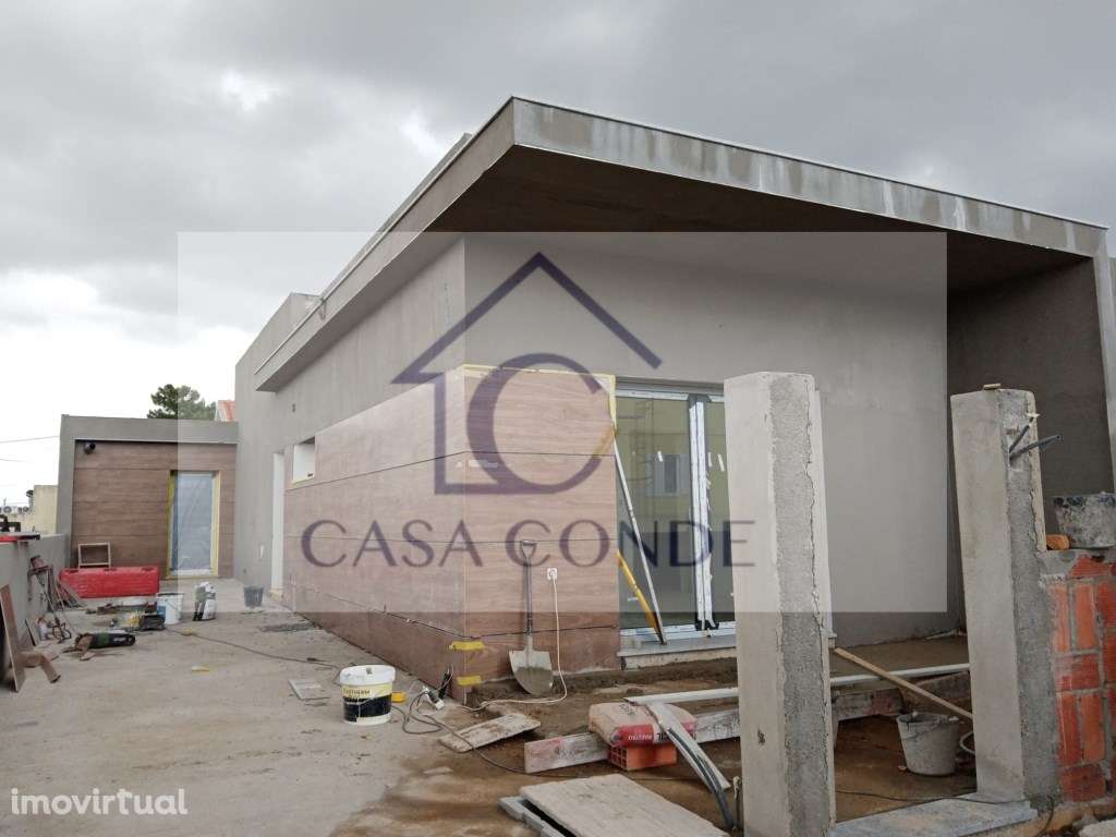 Moradia Isolada Terrea V4 c/Piscina - Grande imagem: 3/25