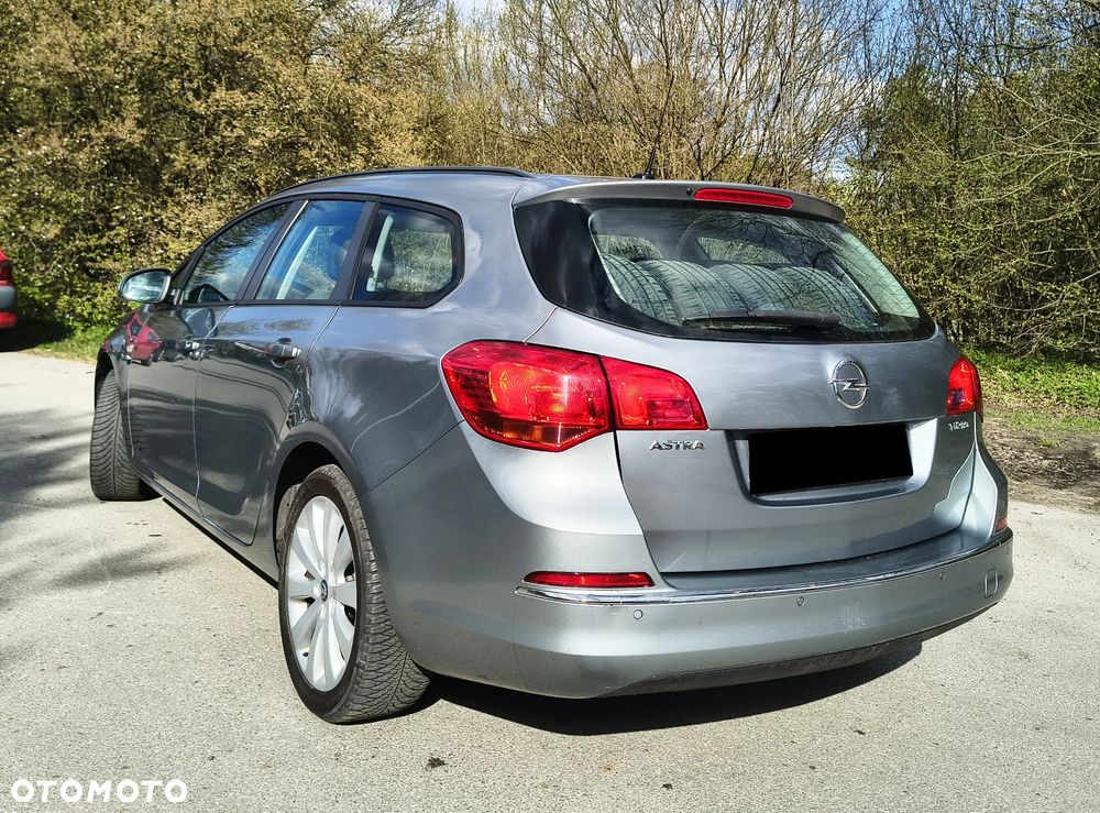 Opel Astra 1.4 T Enjoy - 4