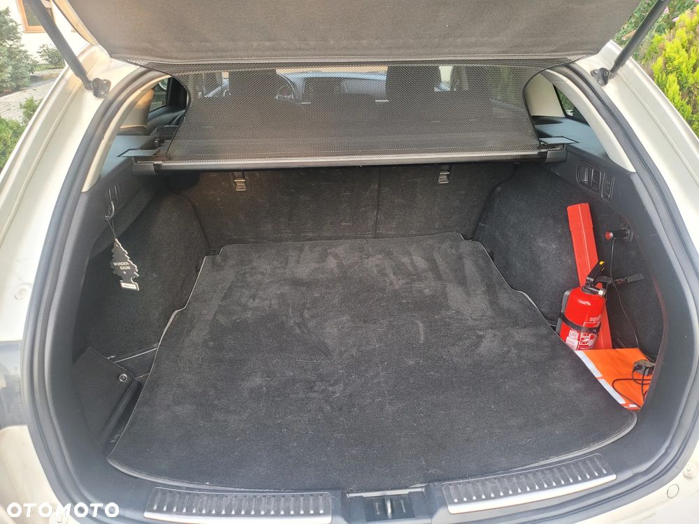 Mazda 6 - 12