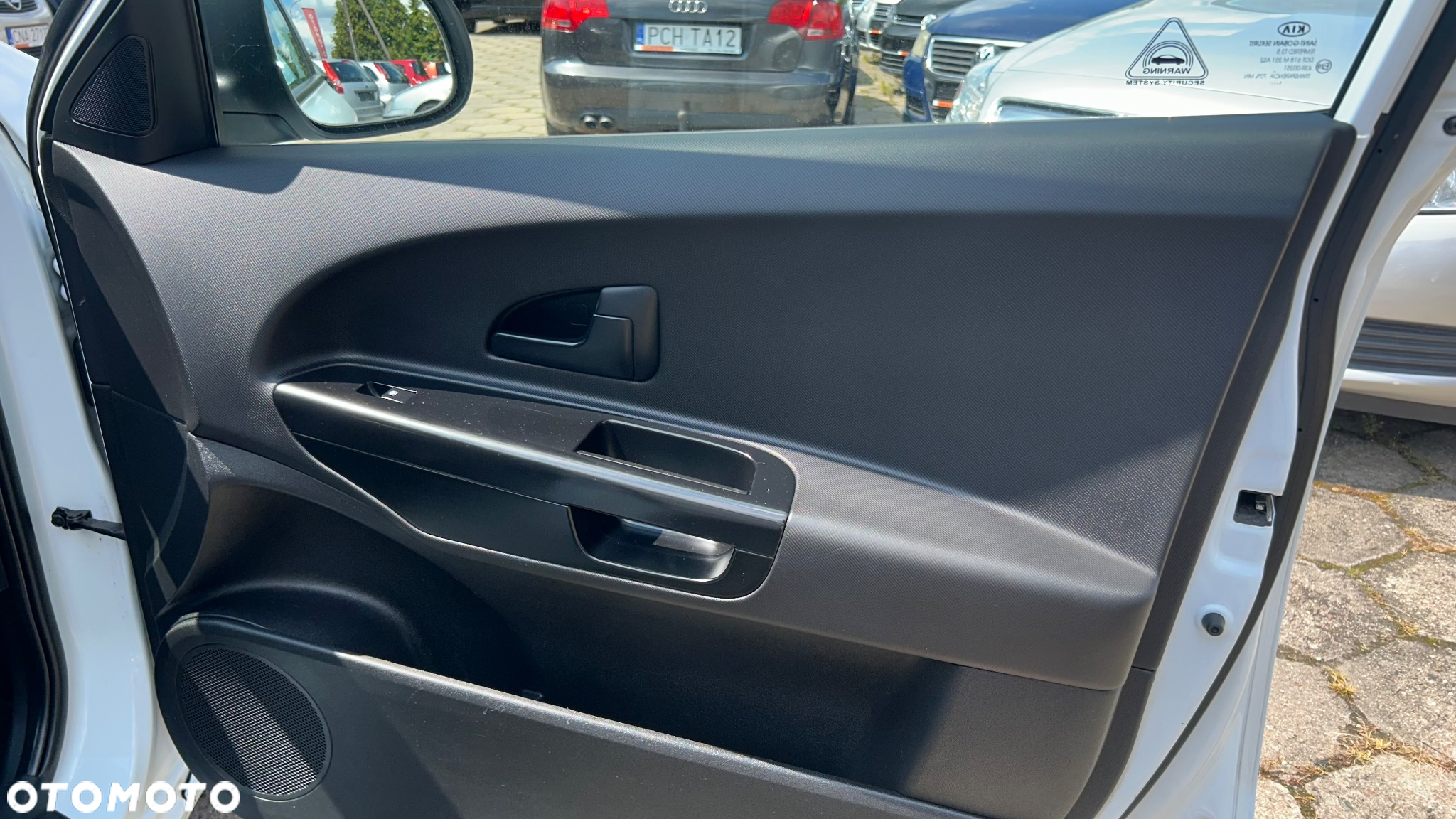 Kia Ceed 1.4 CVVT Attract - 12
