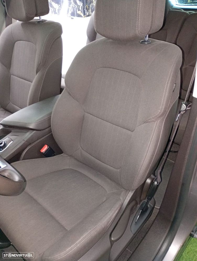 Renault Espace 1.6 dCi Zen - 10