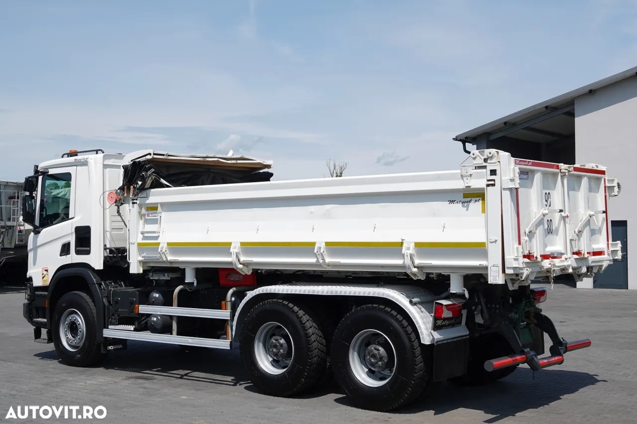 Scania P 370 XT / 6x4 / BASCULANTE / HYDROBOARD / BORDMATIC / 2021 - 13