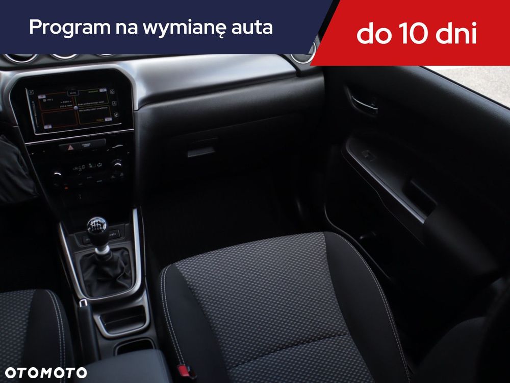 Suzuki Vitara - 10
