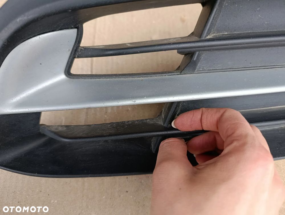 BMW 5 F11 DOLNA KRATKA ZDERZAKA LEWA PRZÓD PRZEDNIA 7331735 - 2