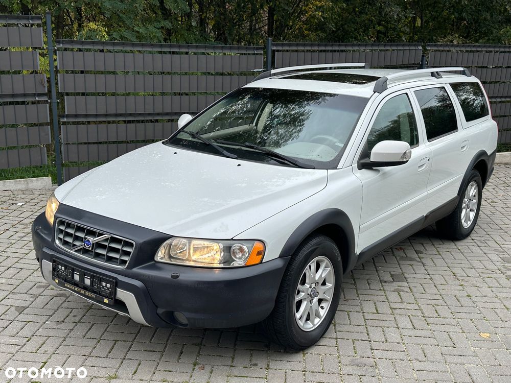Volvo XC 70 AWD Momentum - 5