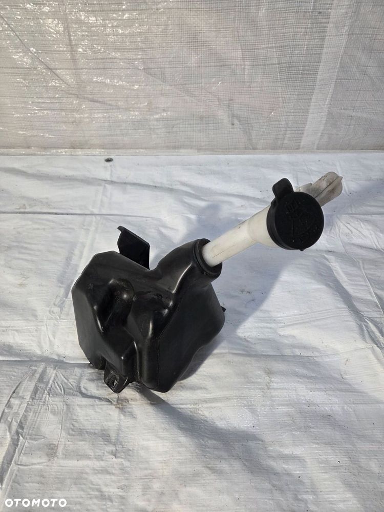 ZBIORNICZEK SPRYSKIWACZY OPEL ADAM 13354363 - 2