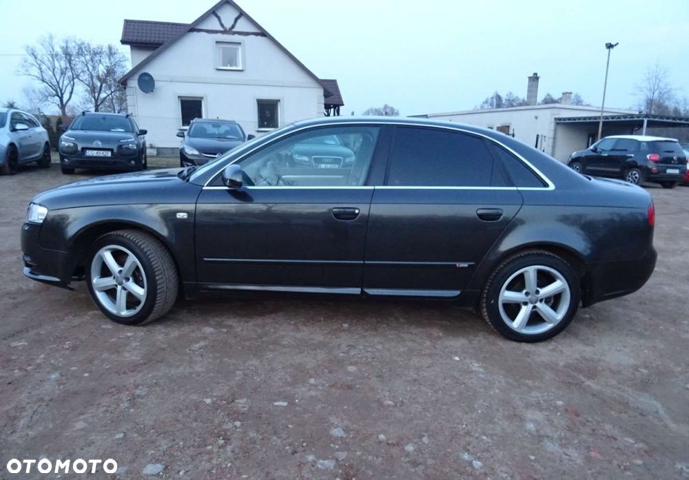 Audi A4 Limousine 2.0 TDI DPF S line Sportpaket (plus) - 12