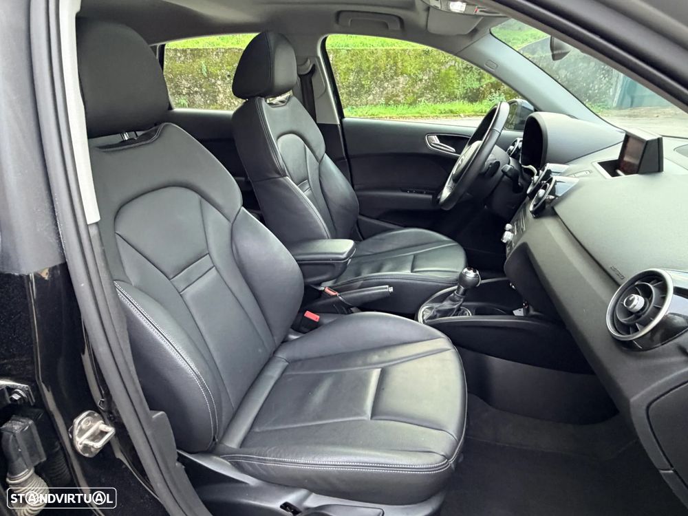 Audi A1 Sportback 1.6 TDI S tronic Ambition - 13