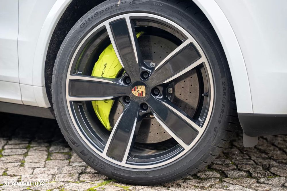 Porsche Cayenne Coupé Turbo S E-Hybrid - 29