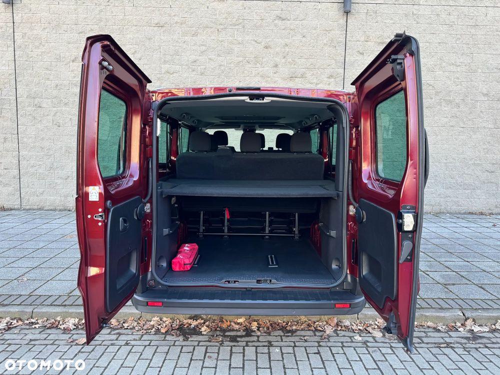 Renault Trafic 2.0 dCi - 8