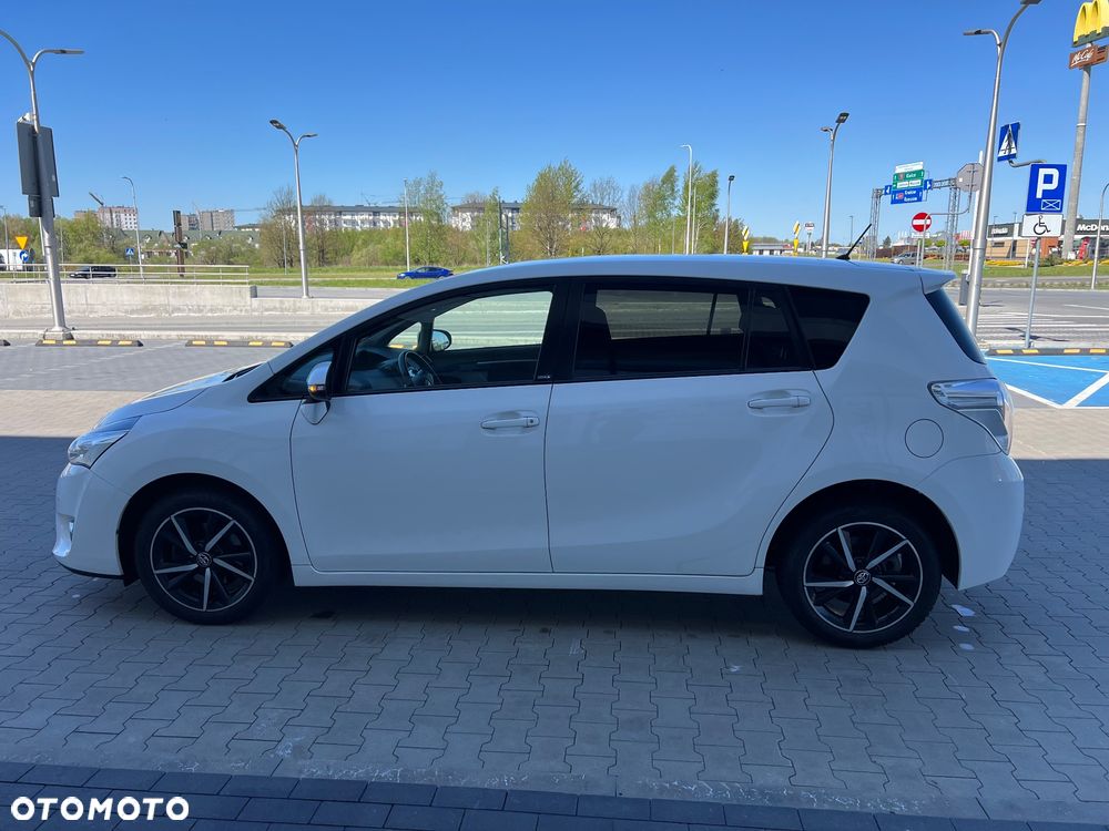 Toyota Verso 1.8 Selection MS EU6 - 37