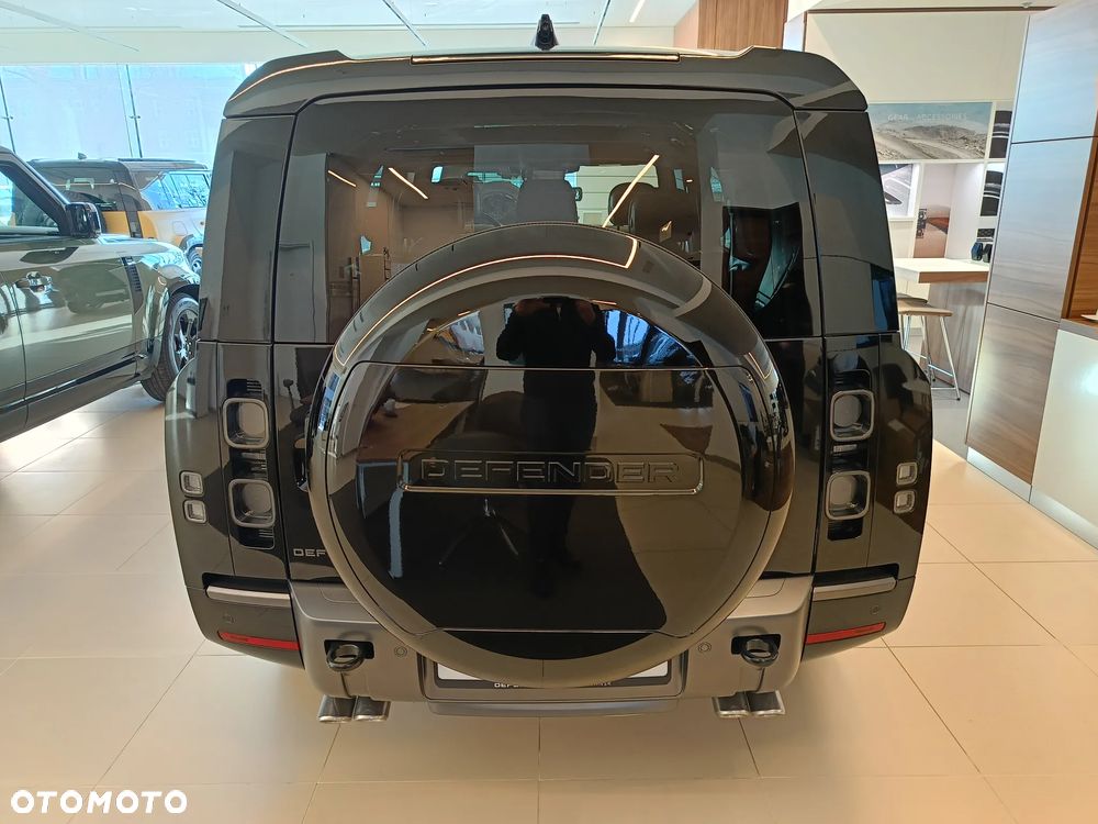 Land Rover Defender 5.0 P500 V8 - 5