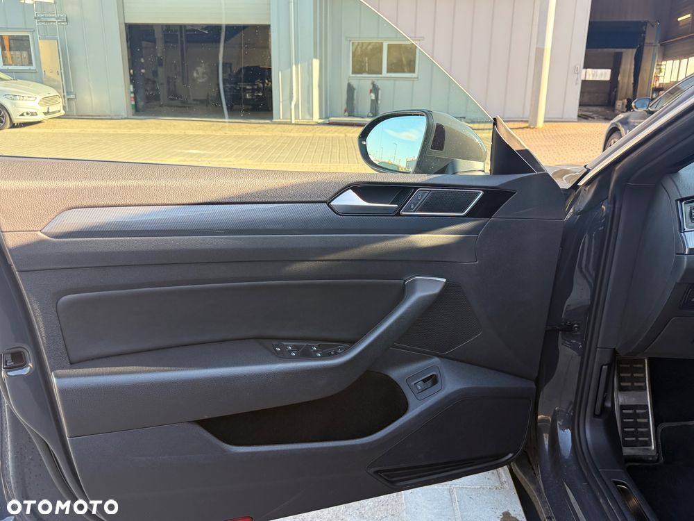Volkswagen Arteon 2.0 TSI 4Motion R-Line DSG - 10