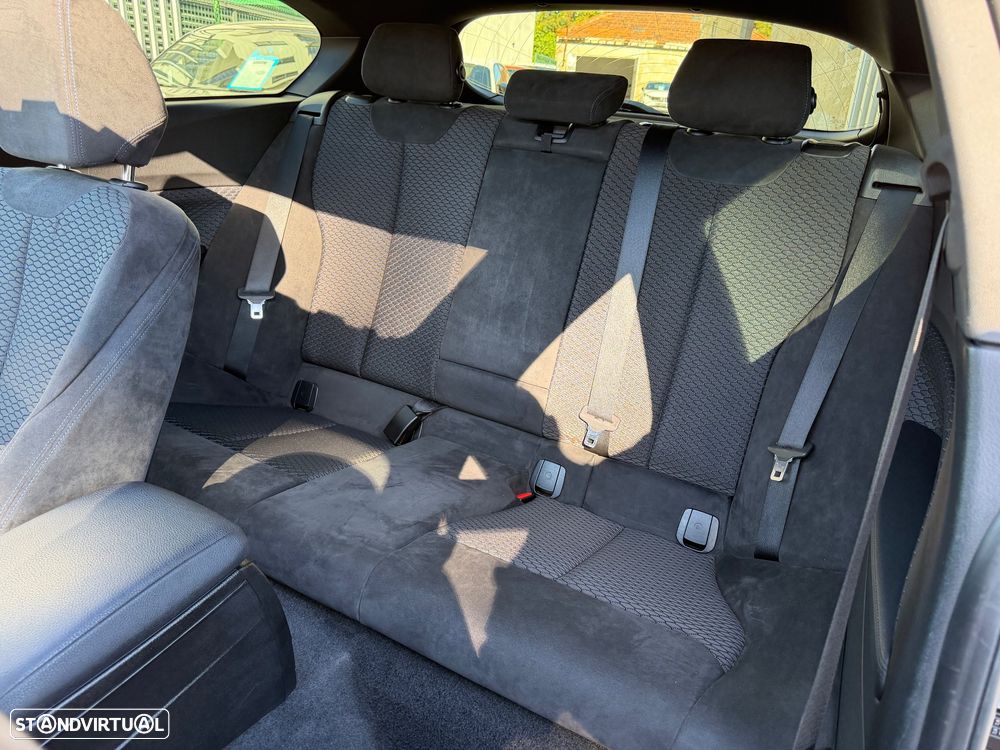 BMW 120 d Pack M - 43
