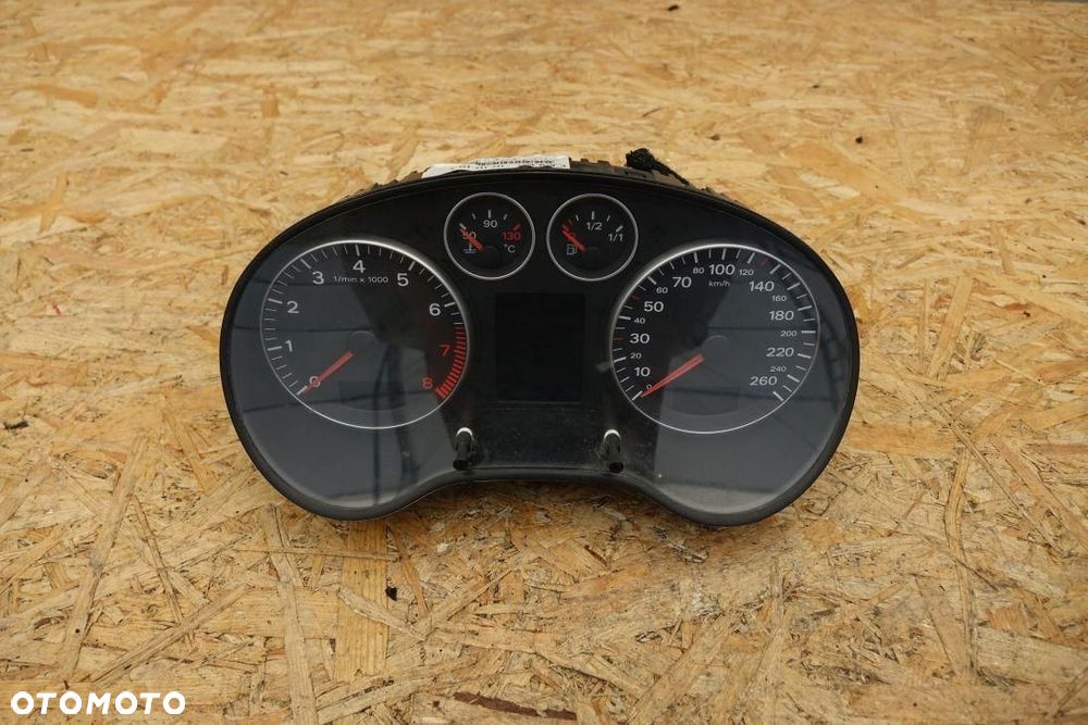 LICZNIK - ZEGARY AUDI A3 8P LIFT 2.0 FSI 8P0920930S - 1