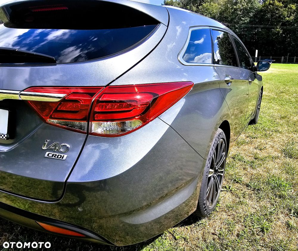 Hyundai i40 Kombi 1.7 CRDi Premium - 17