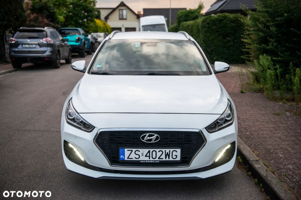 Hyundai i30 1.6 CRDI DCT Style - 2