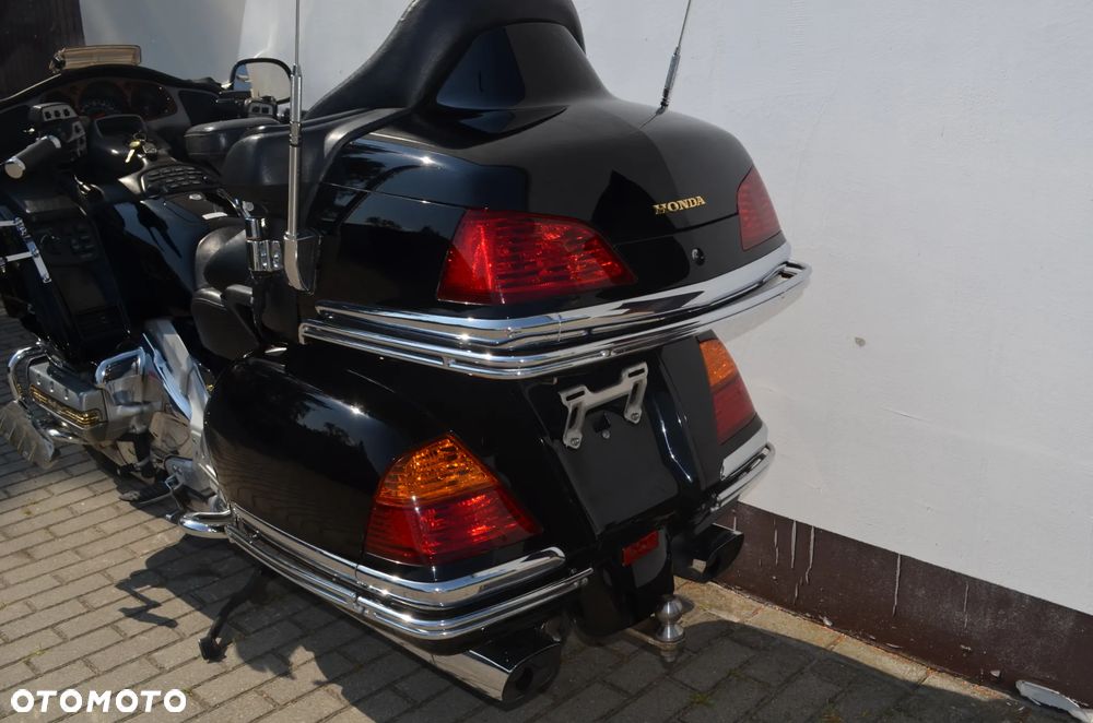 Honda GL - 23