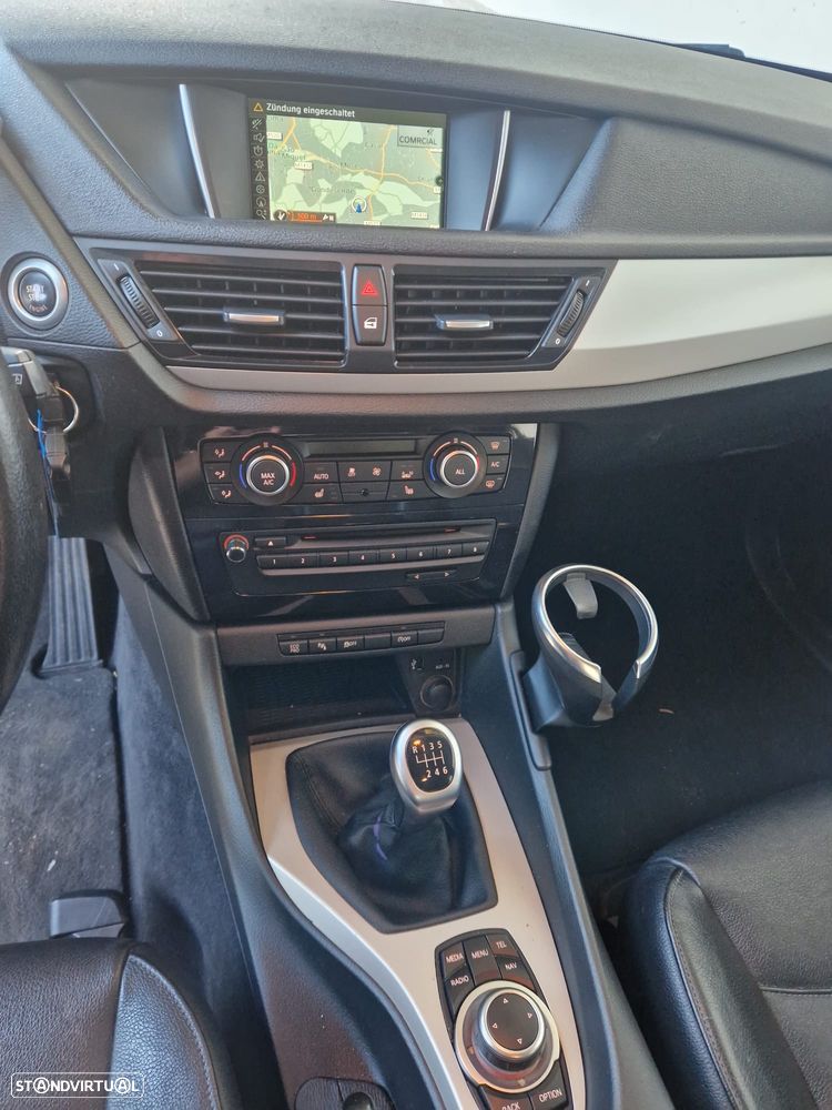 BMW X1 18 d xDrive xLine - 9