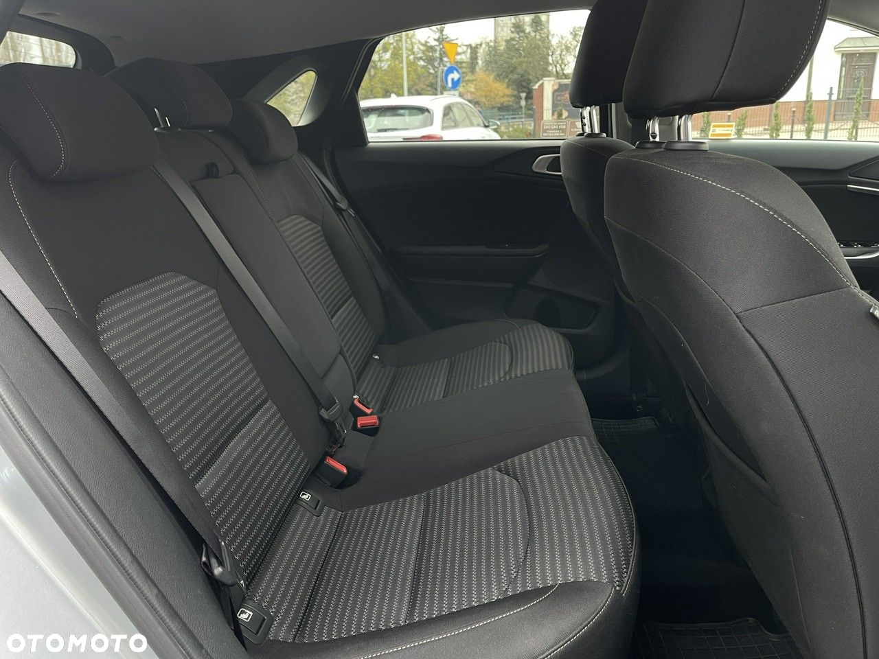 Kia Ceed 1.5 T-GDI M DCT - 25