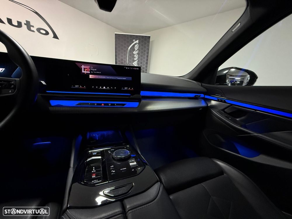 BMW i5 xDrive40 Pack Desportivo M Pro - 36