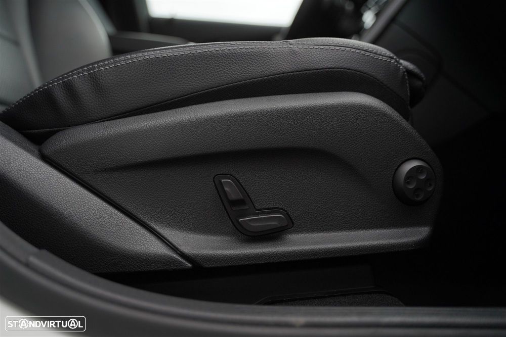 Mercedes-Benz GLC 300 de 4Matic - 38