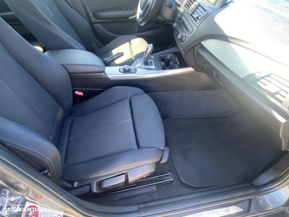 BMW 116 dA Line Sport - 14