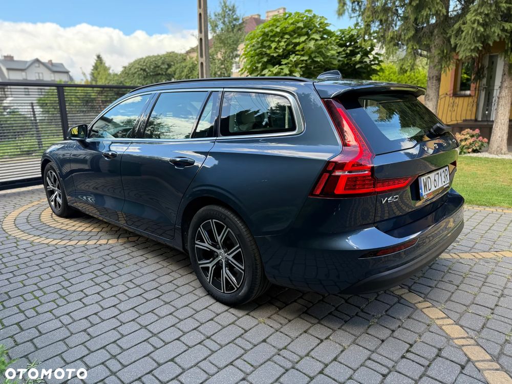 Volvo V60 B4 D Core - 3