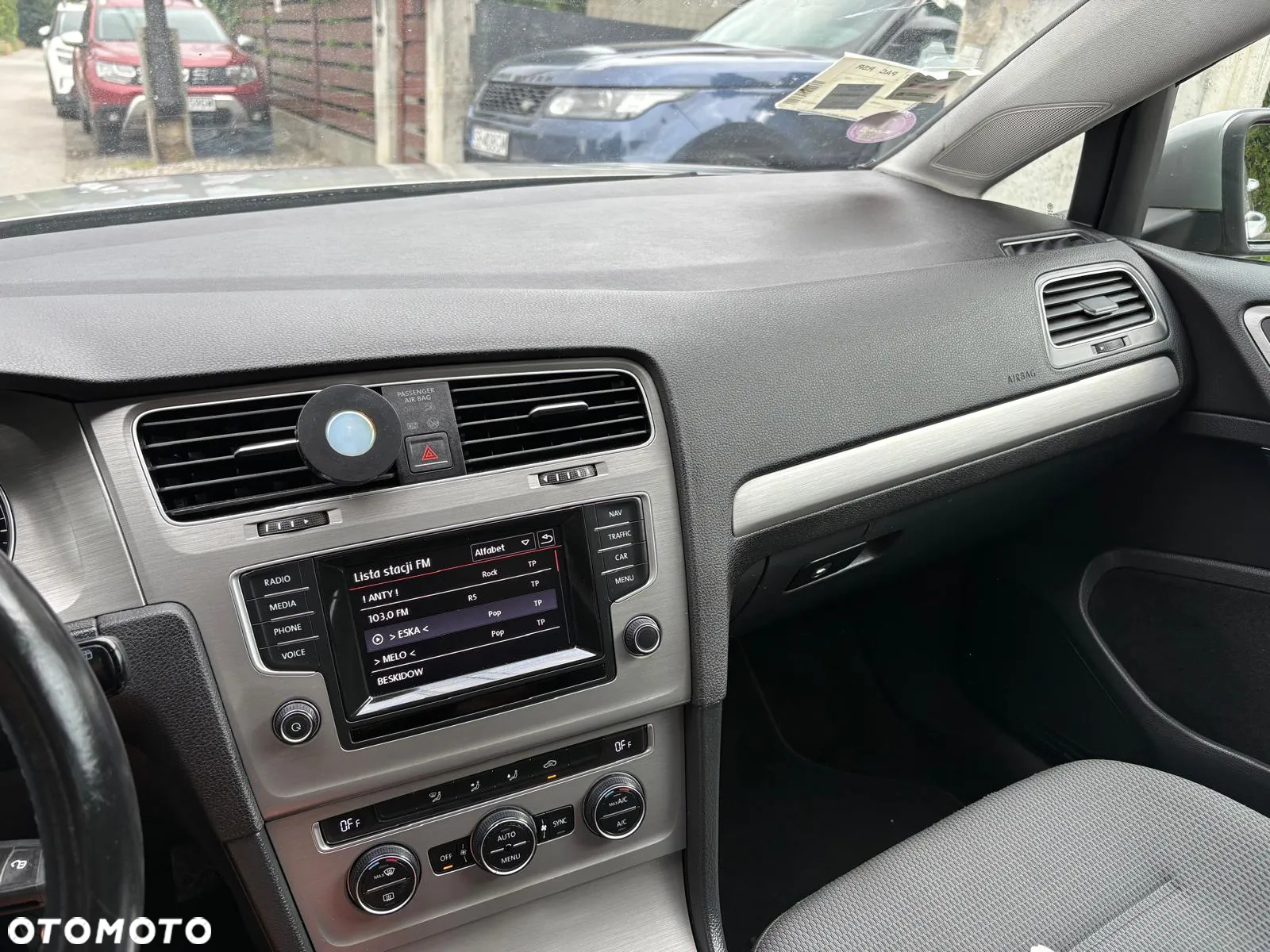 Volkswagen Golf 1.2 TSI BlueMotion Technology Comfortline - 22