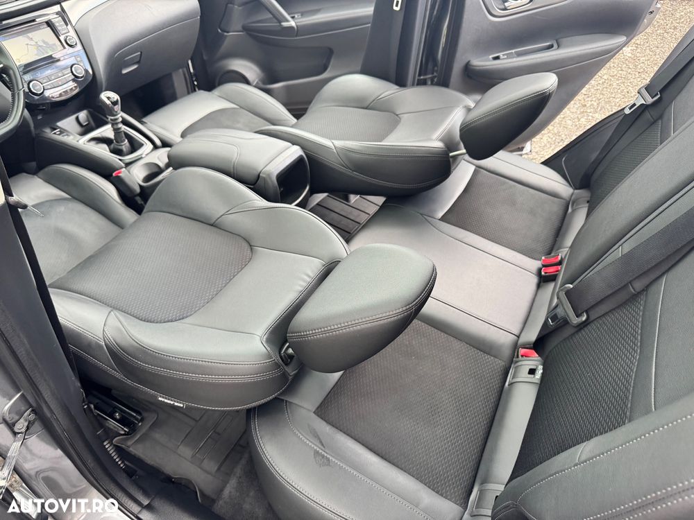 Nissan Qashqai 1.5 DCI TEKNA+ - 38