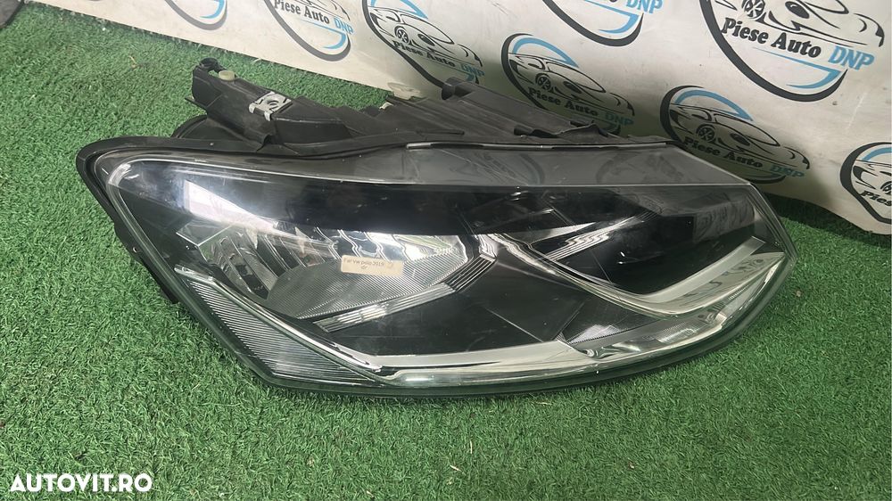 Far dreapta volkwagen polo 6r - 1