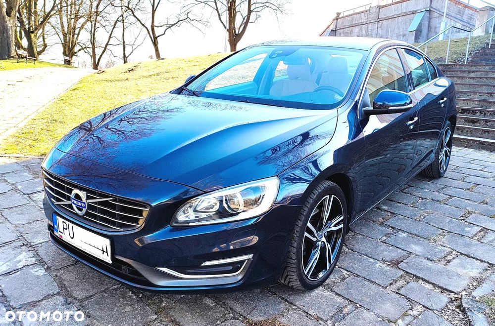 Volvo S60 D4 Drive-E Momentum - 14