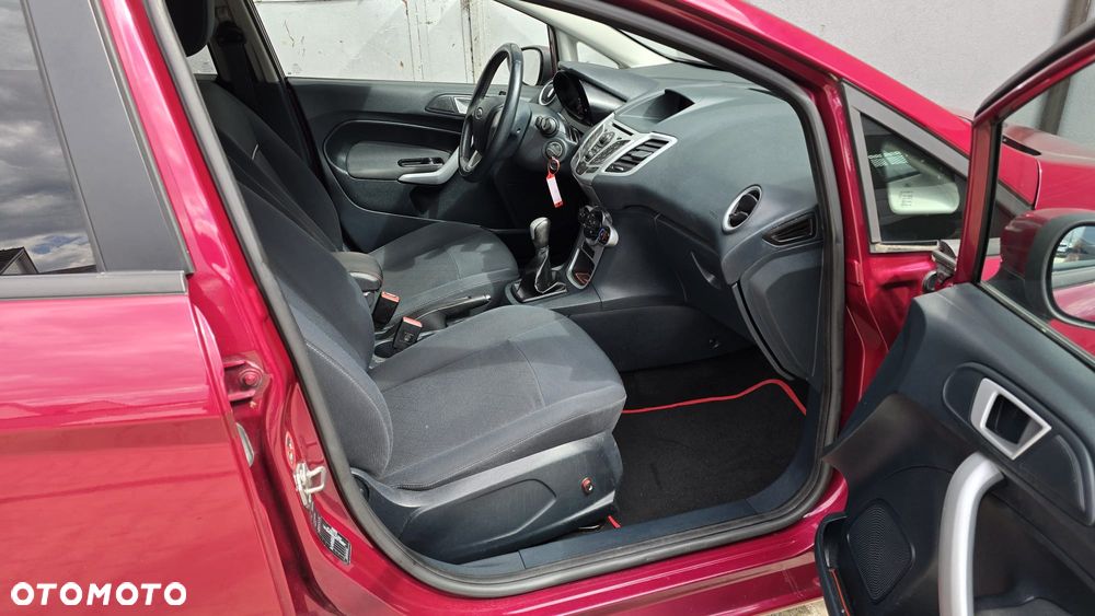 Ford Fiesta 1.25 Celebration - 20