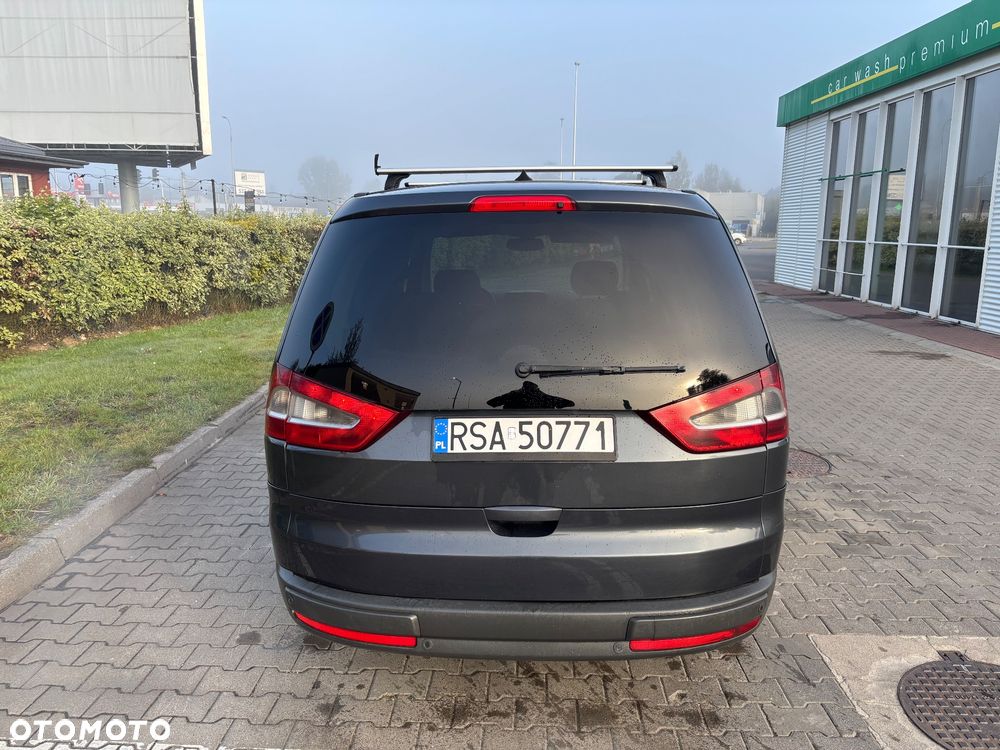 Ford Galaxy 2.2 TDCi Titanium - 23
